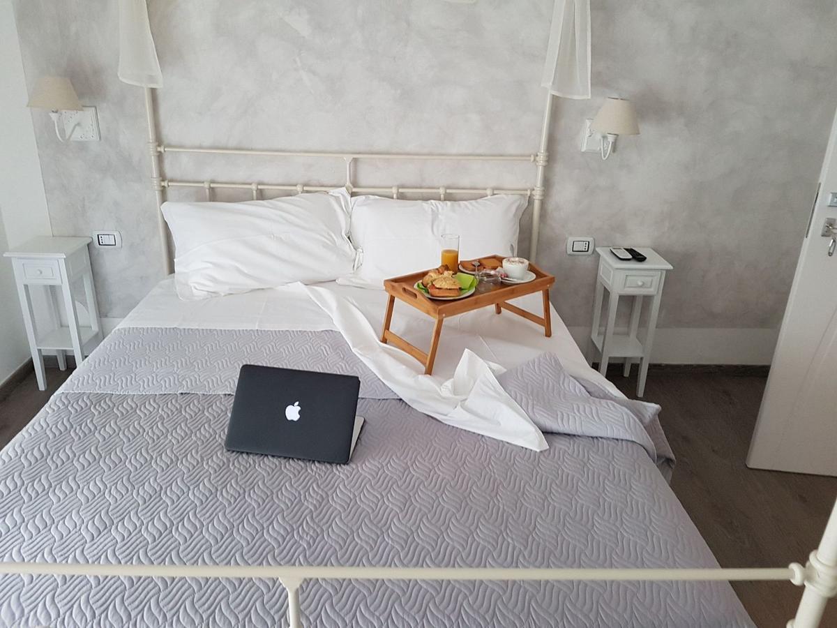 Terry'S House Hotel Nuoro  Ngoại thất bức ảnh