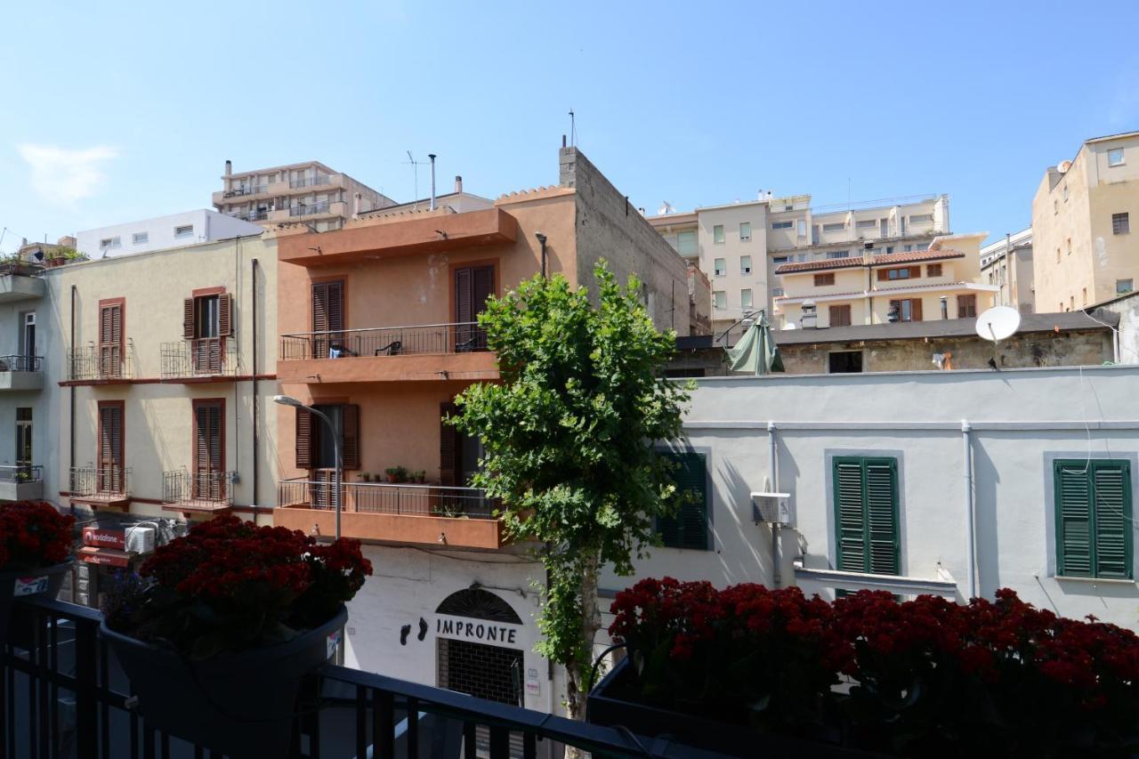 Terry'S House Hotel Nuoro  Ngoại thất bức ảnh