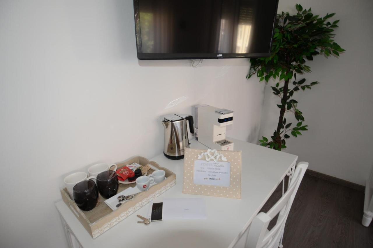 Terry'S House Hotel Nuoro  Ngoại thất bức ảnh